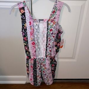 Pink Romper with lace